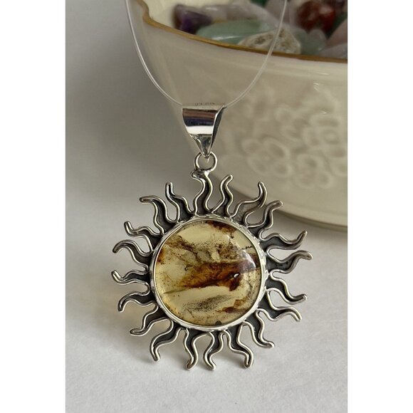 Unbranded Jewelry - Sunburst Pendant – 925 Sterling Silver with Natural Amber